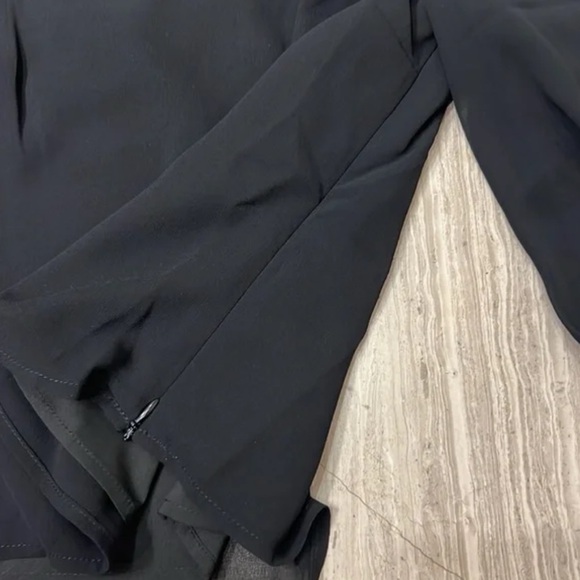COMMENSE Elegant Black Sheer Sleeve Top - Picture 3 of 4